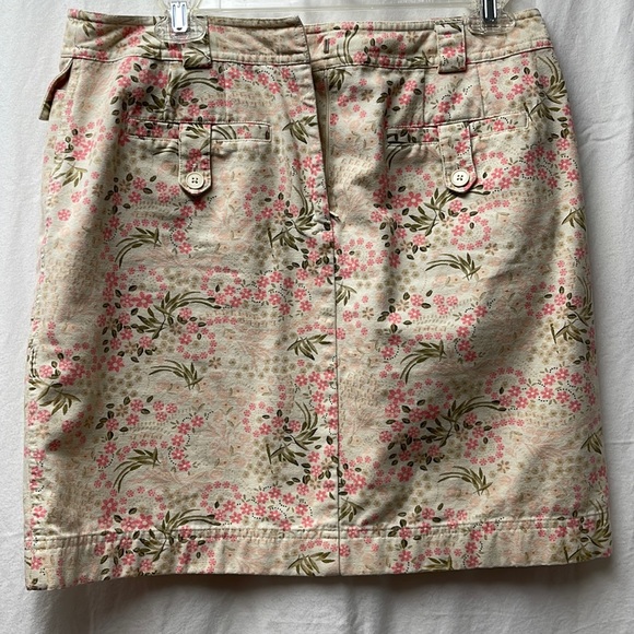 Ann Taylor Dresses & Skirts - Women’s Ann Taylor Skirt | Size 8